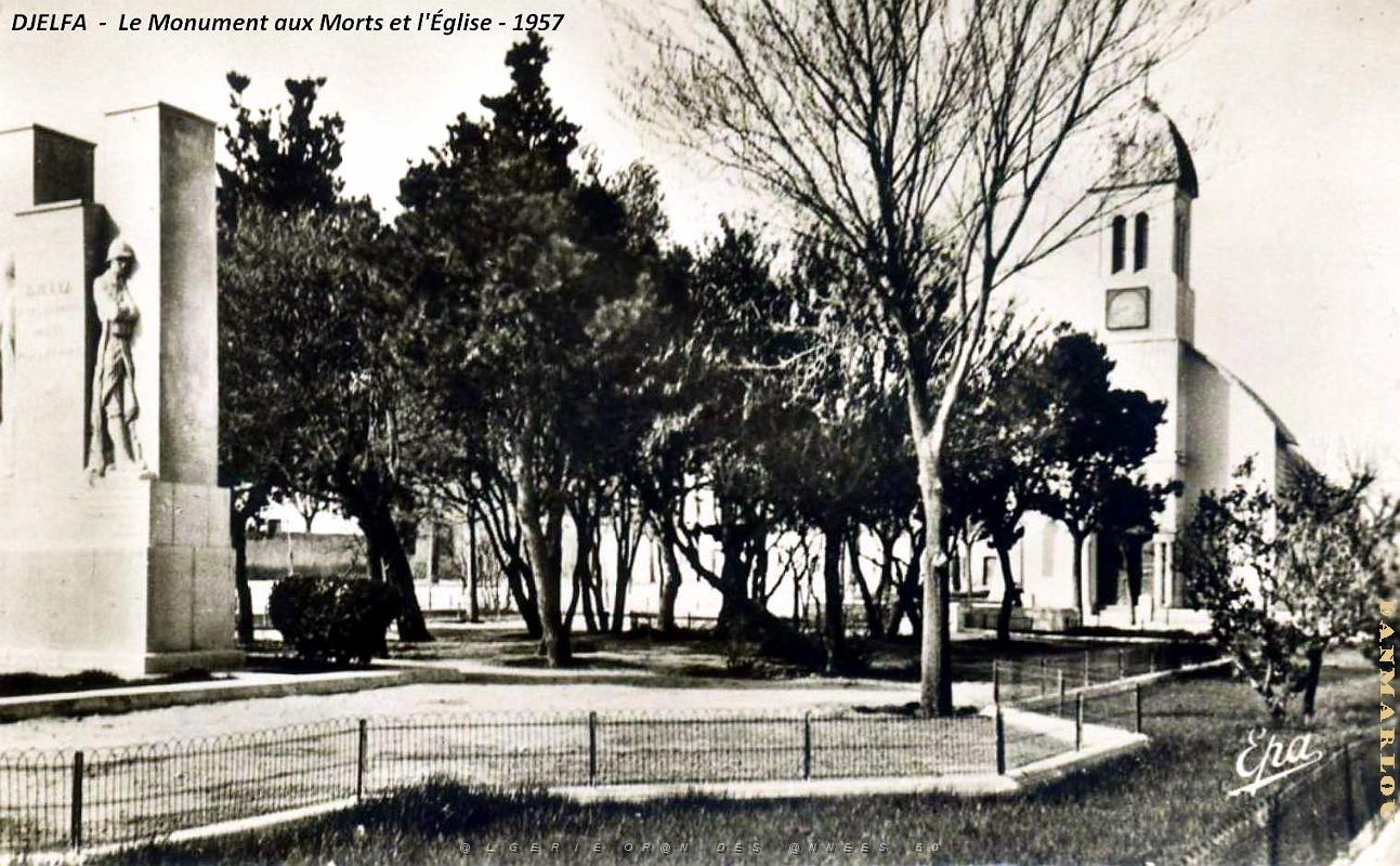 Djelfa - Monument aux Morts et Eglise - 1957.jpg
